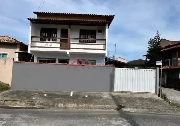 Casa com 150m²para Locação no Condomínio Cisne Branco, no Bairro Fluminense, São Pedro da Aldeia/RJ