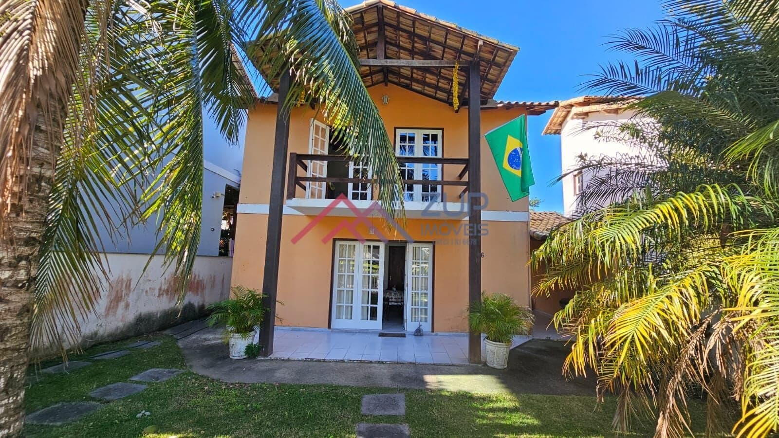 Duplex com 75,50m² à venda no bairro Boqueirão, São Pedro da Aldeia/ RJ