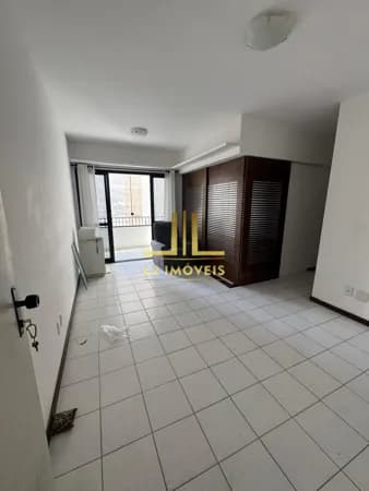APARTAMENTO - 2/4 SENDO 1 SUÍTE - 61M² - 01 VAGA- CANELA