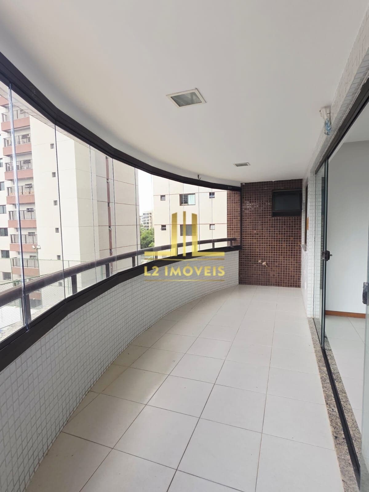 APARTAMENTO - 2 SUÍTES - 135M² - NASCENTE - 02 VAGAS - ALPHAVILLE