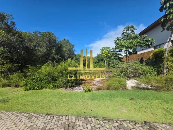 TERRENO PLANO - 700M² - COND. PRAIA BELA - PRAIA DO FORTE