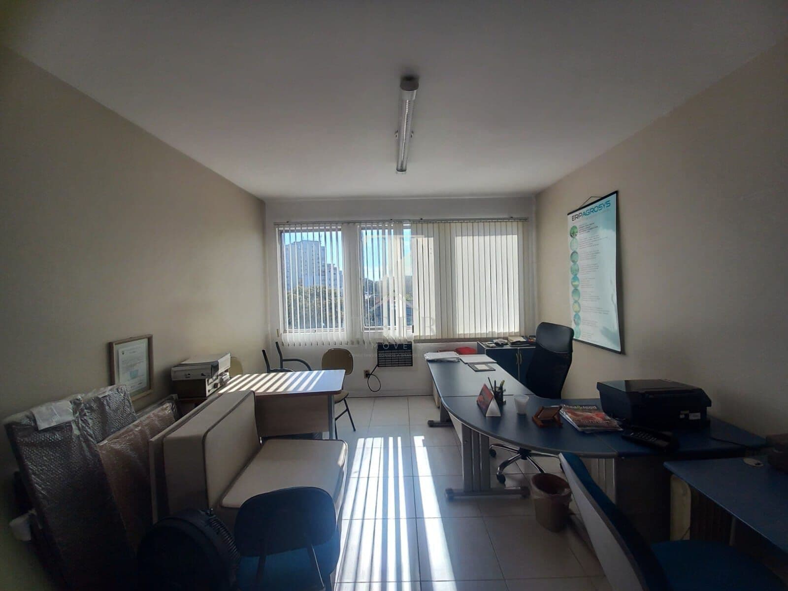 Sala Comercial com elevador