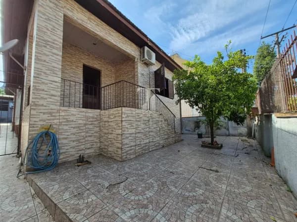 Casa em Porto Alegre - Vila Ipiranga