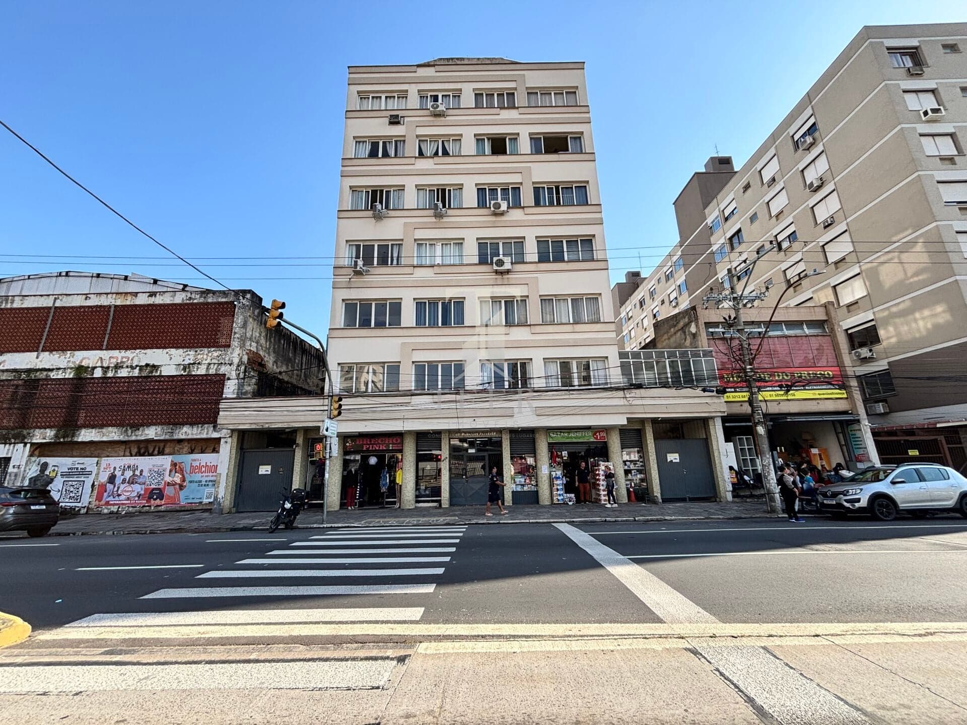 Apartamento em Porto Alegre - Azenha