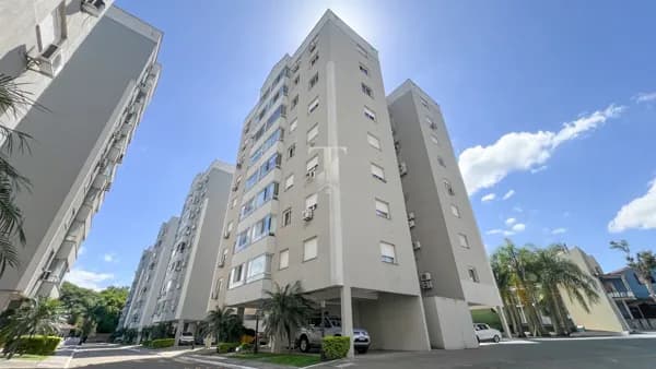 Apartamento - SEMI MOBILIADO