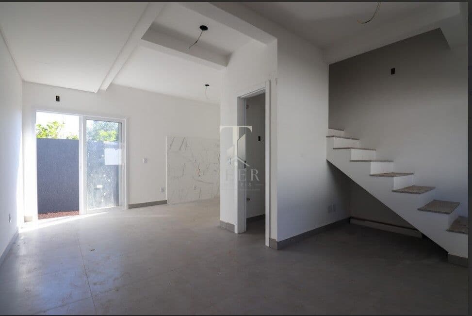 Casa em Condomínio 2 dormitórios 2 banheiros e garagem