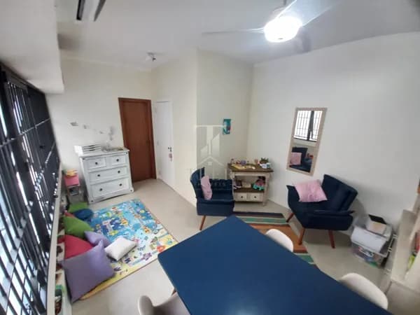 Sala Comercial com elevador DESOCUPADA