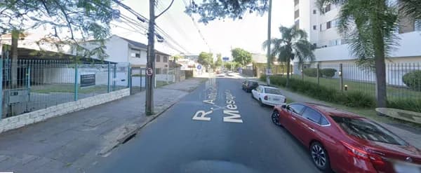 Lote/Terreno em Porto Alegre - Passo da Areia