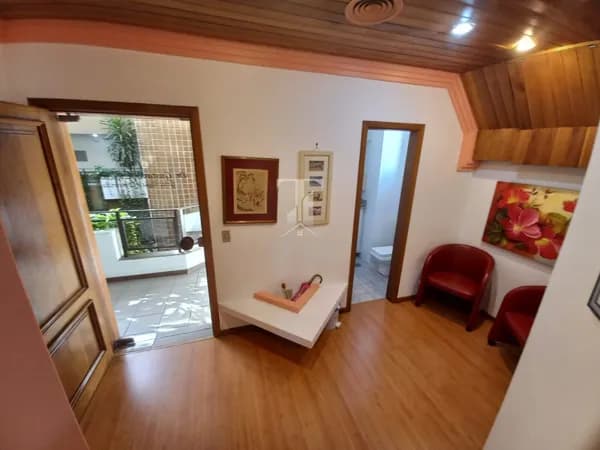 Sala Comercial ampla com garagem