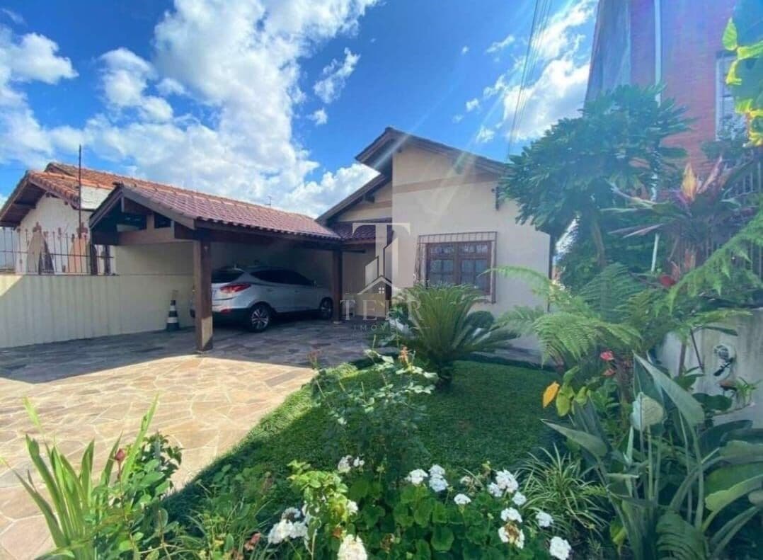 Casa em Porto Alegre - Sarandi