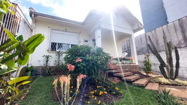 Casa - 02 Dormitórios