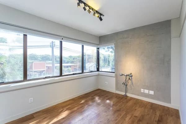Sala/Conjunto em Porto Alegre - Menino Deus