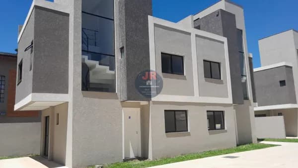 sobrados em condomínio a venda no Uberaba rua Rua Rodolfo Bernardelli, 569 pronto paraa morar