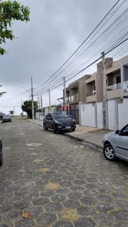 Sobrado frente para Rua em Matinhos aceita carro e Sobrado de até 700mil como parte de pagamento