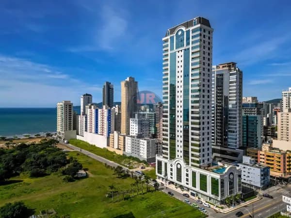 Apartamento Alto Padrão entrada de R$ 1.956.000,00 saldo a combinar em até 36 vezes direto com a construtora