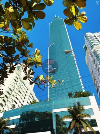 Apartamento Alto Padrão Centro/SC Entrada de R$ 3.738.000,00 saldo a combinar em até 100 vezes direto com a construtora.