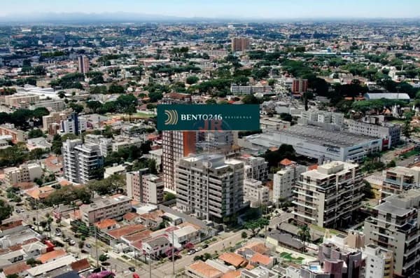 Apartamento Alto Padrão na Água Verde, oportunidade de comprar na planta