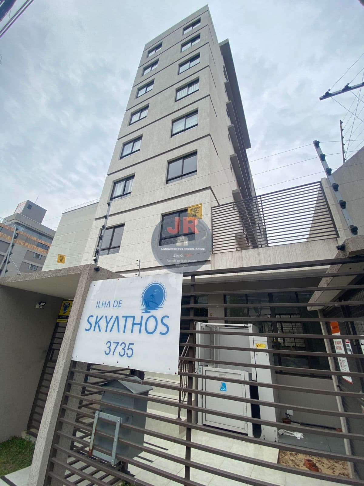 Apartamento com 2 dormitórios á venda no Lindóia