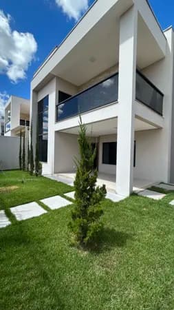 Sobrado em Luís Eduardo Magalhães - Jardim Paraíso