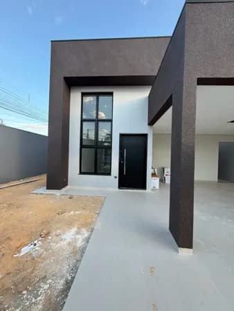 Casa em Luís Eduardo Magalhães - Jardim Paraíso