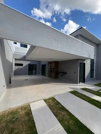 Casa em Luís Eduardo Magalhães - Jardim Paraíso