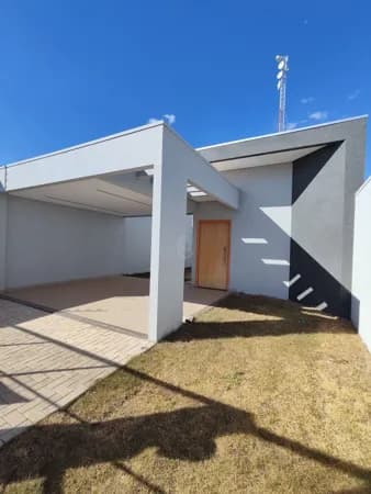 Casa em Luís Eduardo Magalhães - Universitário