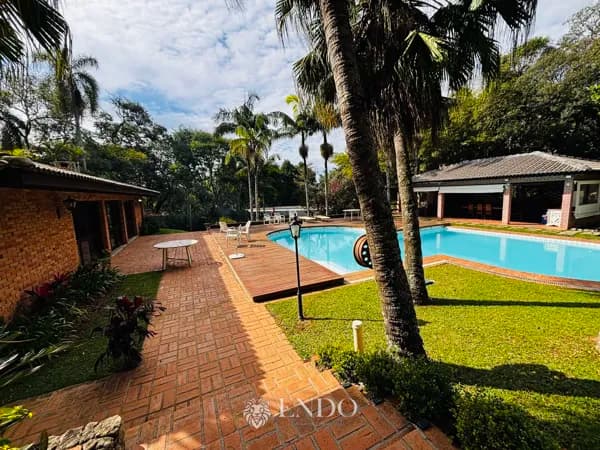 Uma das Casas Mais Impressionantes de Ibiúna! Luxo, Natureza e Estrutura de Resort