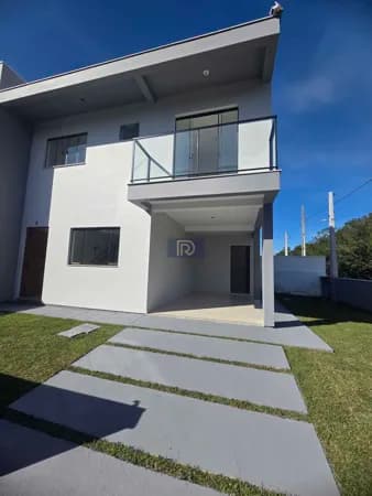 Sobrado em Forquilhas