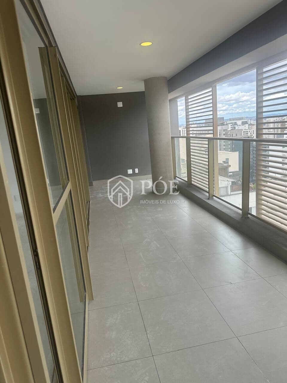 Apartamento Alto Padrão - Novo
