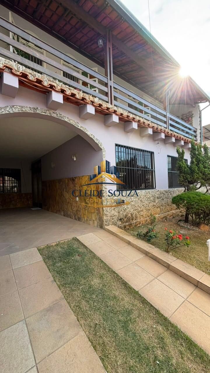🏡 Casa Linear à Venda – Bairro dos Professores - Coronel Fabriciano - MG