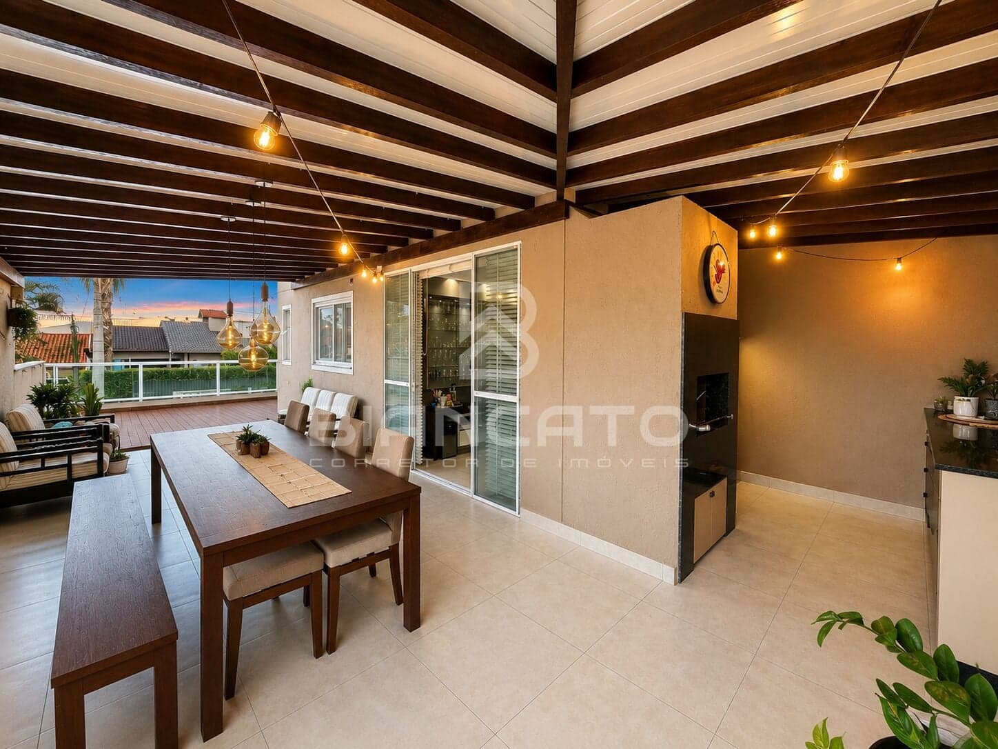 🏡 APARTAMENTO DIFERENCIADO, COM TERRAÇO PRIVATIVO E ESTRUTURA QUE VOCÊ DIFICILMENTE ENCONTRA NESSA FAIXA DE VALOR!