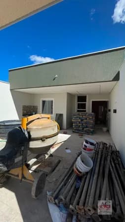 Casa Térrea À Venda - Bairro São Bento - Crato/CE