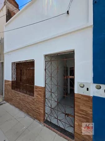 Aluga Um Excelente Ponto Comercial No Bairro Pimenta, Crato-CE.