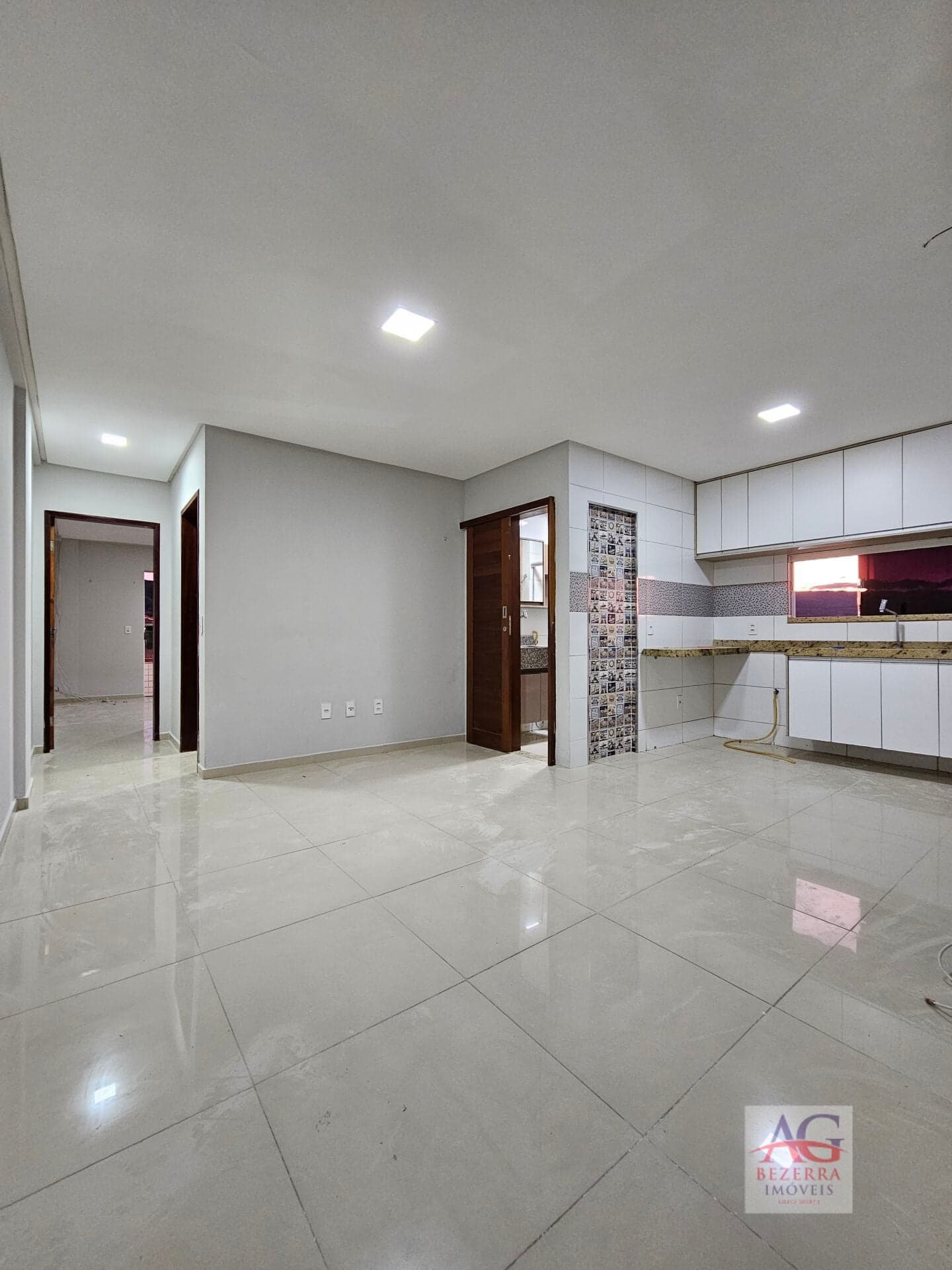 Excelente Apartamento À Venda - Parque Grangeiro - Crato/CE