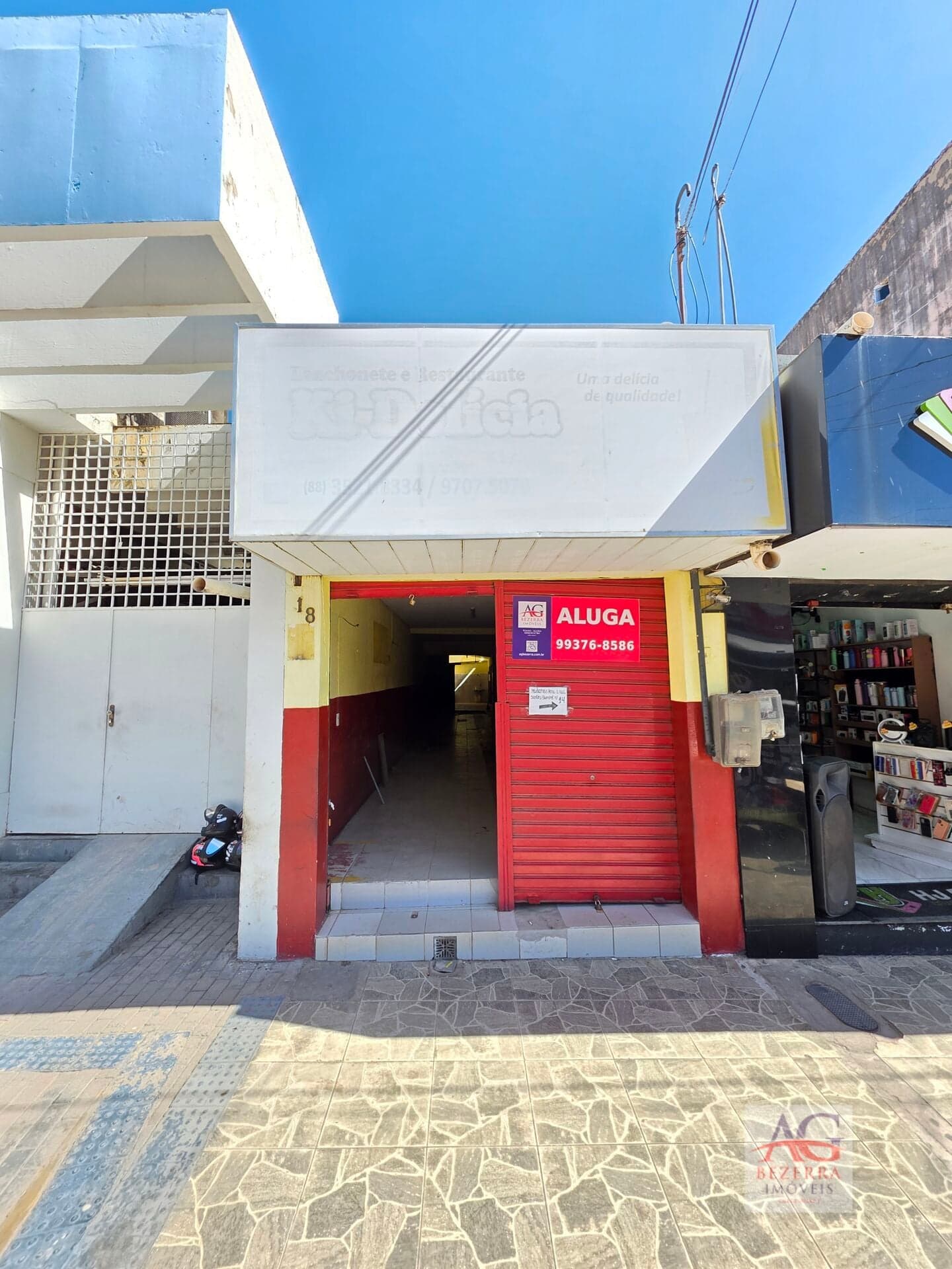 Espaçoso Ponto Comercial Para Locação - Centro - Crato/CE