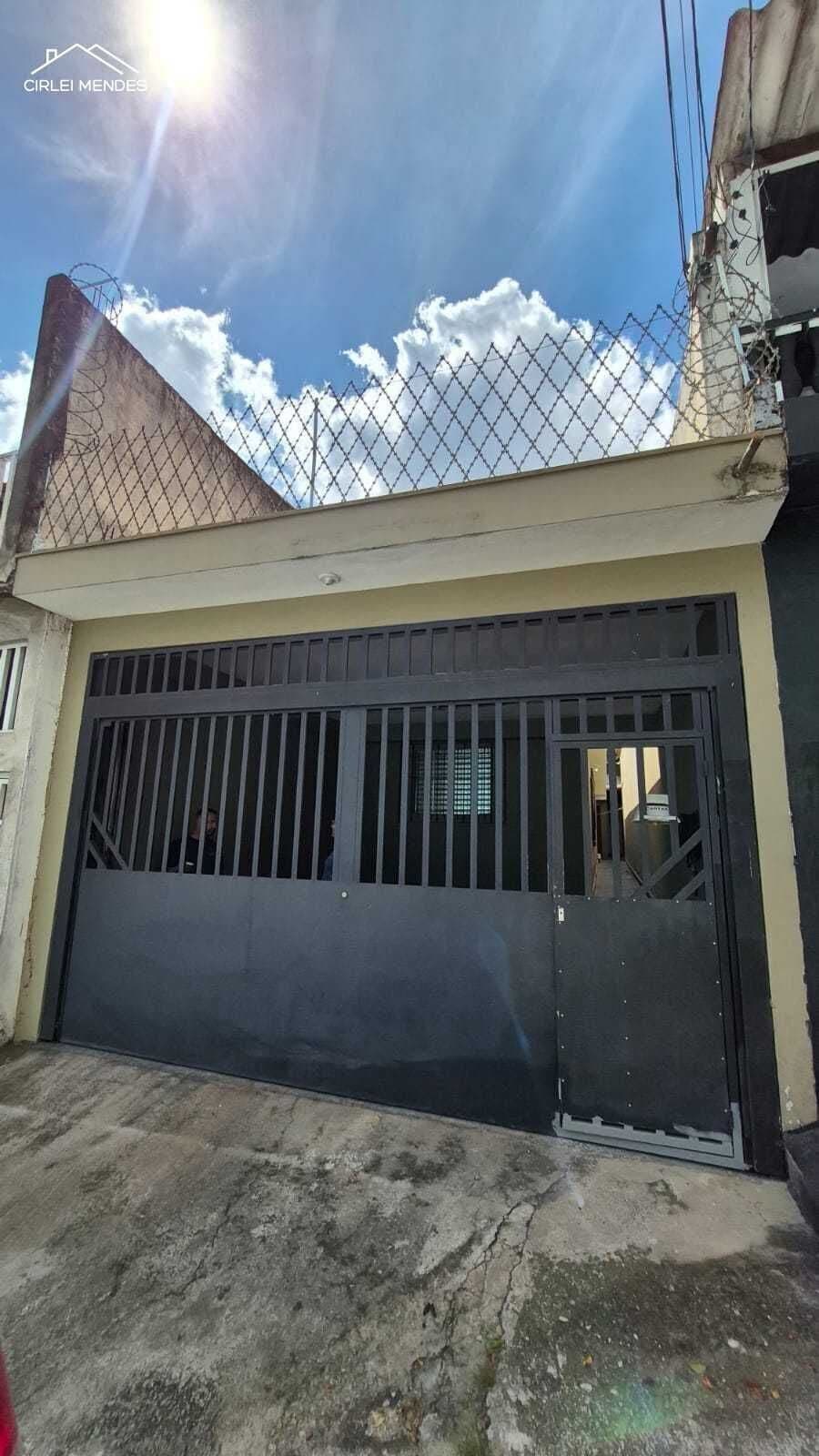 Casa térrea no bairro do Campo Limpo - São Paulo