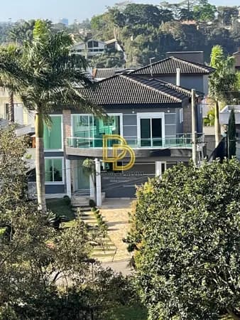 Casa em Condomínio para Locação - 5 suítes - 560m² - Condomínio Reserva Santa Maria