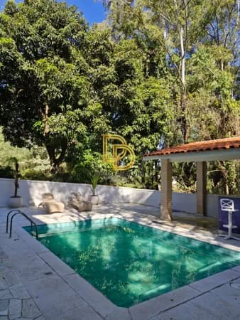 Casa para Locação - 4 dormitórios sendo 3 suítes - Residencial Alphaville 3