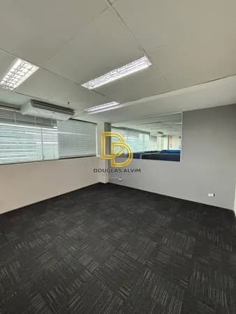 Sala Comercial para Locação - 210m² - 4 vagas - Edificio Gama Office - 18 do Forte - Alphaville