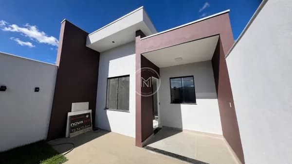 Casa com 2 dormitórios à venda no bairro Vale do Amanhecer