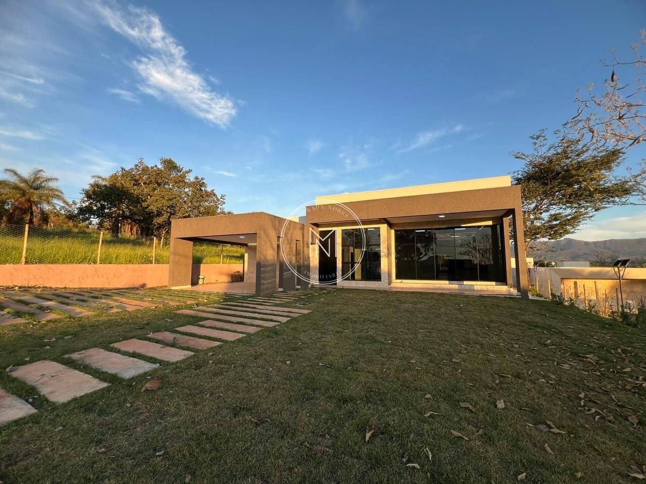 Casa à Venda no Condomínio Gran Ville – Igarapé/MG