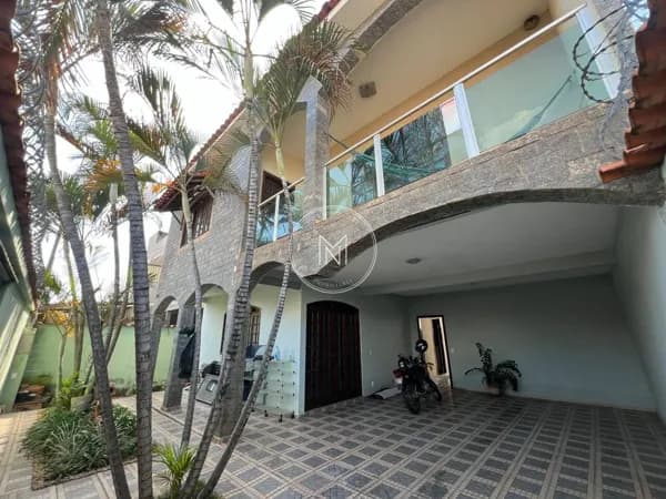 Casa com 5 dormitórios à venda no bairro Resplendor - Igarapé/MG