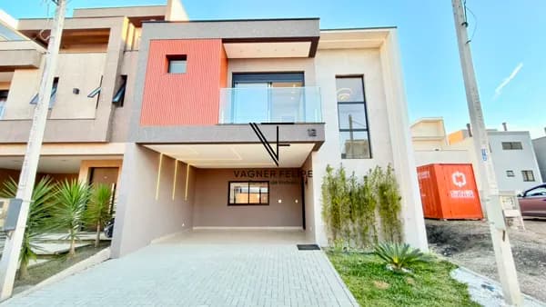 Sobrado 03 quartos, sendo 01 suíte - 144 m² construídos - Condomínio Foggiatto