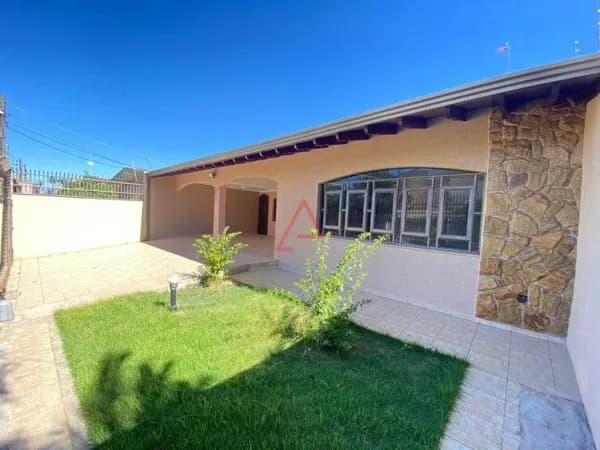 Casa com 4 Quartos à Venda, 165m² por R$800.000,00, Messiânico, Londrina-PR