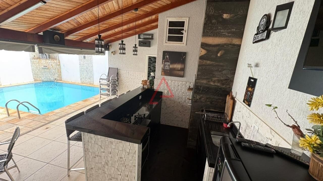 Casa em Londrina - Novo Antares