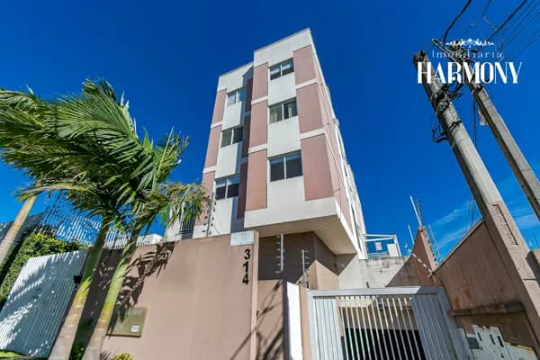 Apartamento Garden com 2 Dormitórios 109m² Capão Raso por R$ 590.000