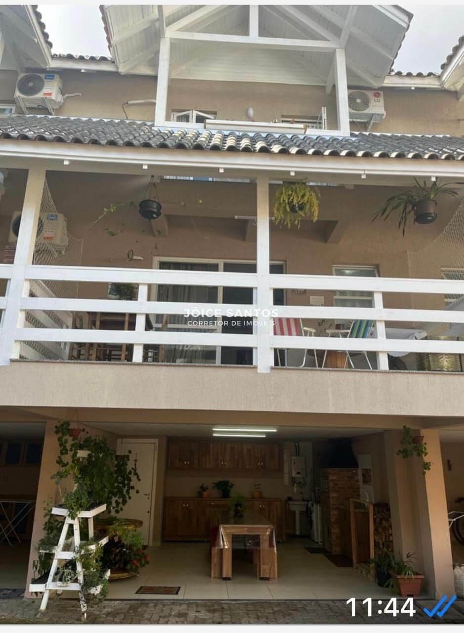🏡✨ TRIPLEX SEMI MOBILIADO EM CONDOMÍNIO FECHADO EM GRAMADO ✨🏡