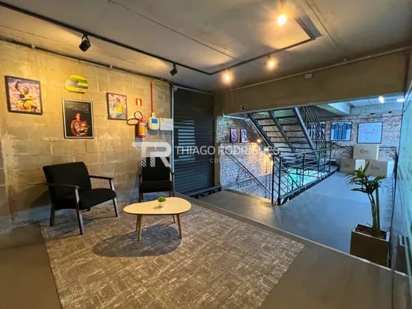 Salas Comerciais Privativas e Mobiliadas para Locação na Av. Guilherme Schell — Canoas/RS