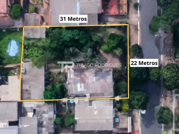 Terreno à Venda - c/ Casa