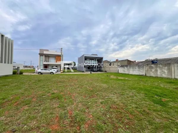Terreno de 160m² à Venda no Condomínio Toronto, Rio Branco — Canoas/RS
